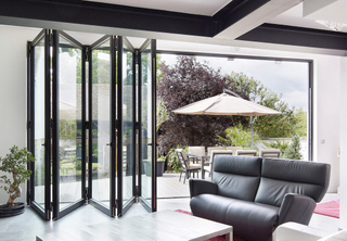 AS2047 Heavy Duty Balcony Door House Typical Double Glazed Glass Aluminium Folding Doors